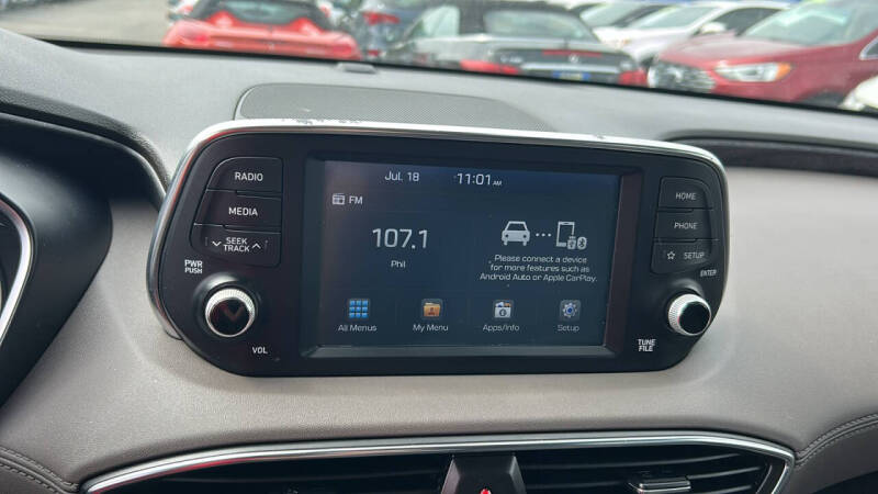 2019 Hyundai Santa Fe SE 2.4L