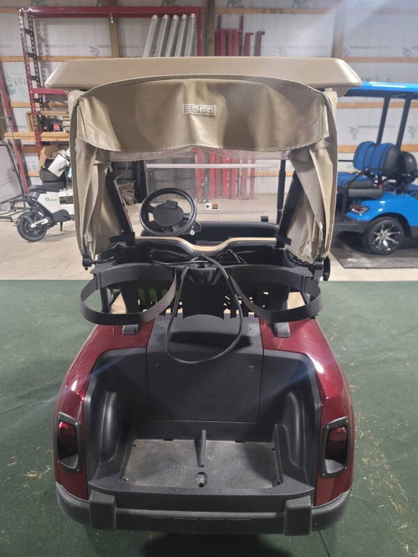 2019 E-Z-GO RXV Lithium