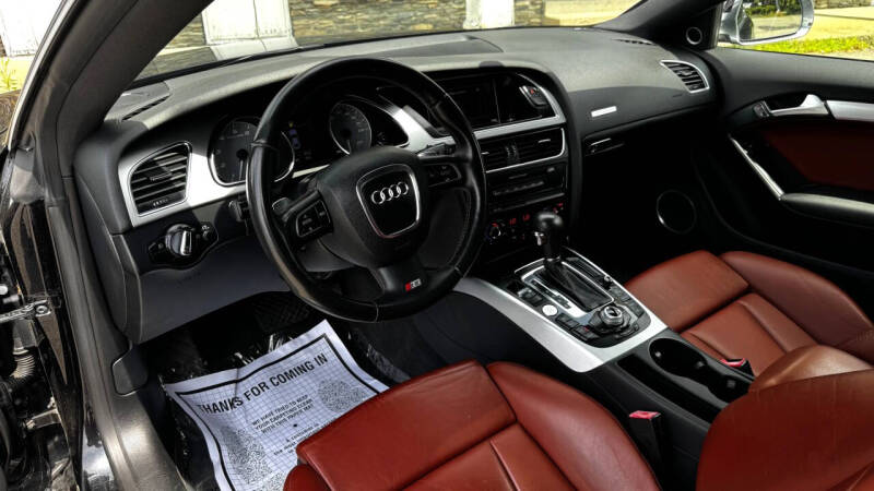 2009 Audi S5 quattro