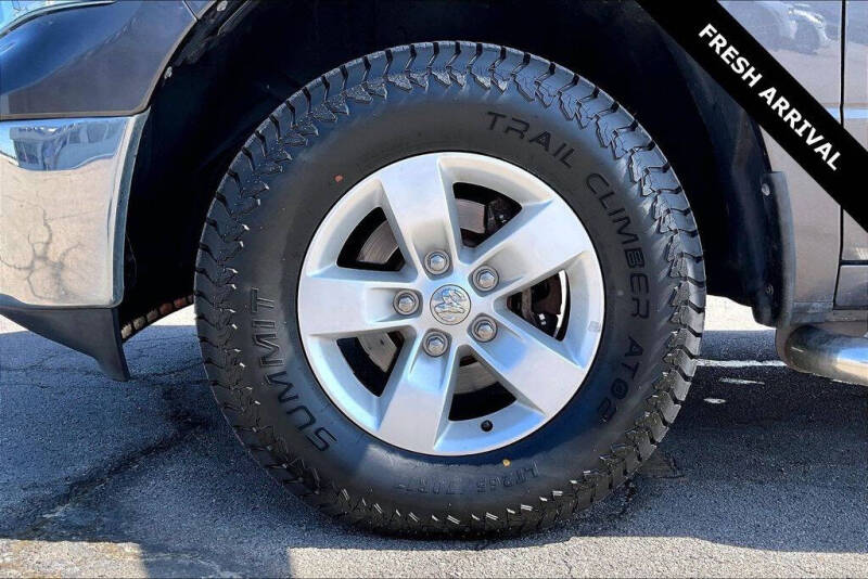 2017 RAM 1500 SLT