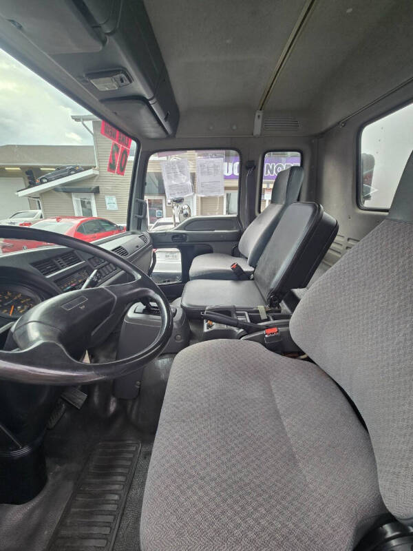 2002 GMC T7500