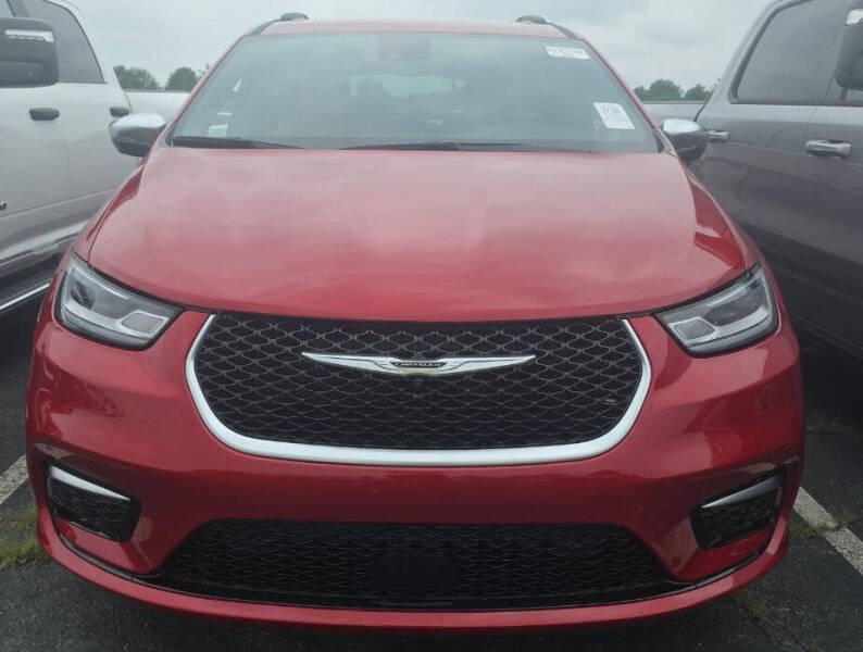 2025 Chrysler Pacifica Pinnacle