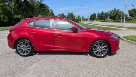 2018 Mazda MAZDA3 Touring