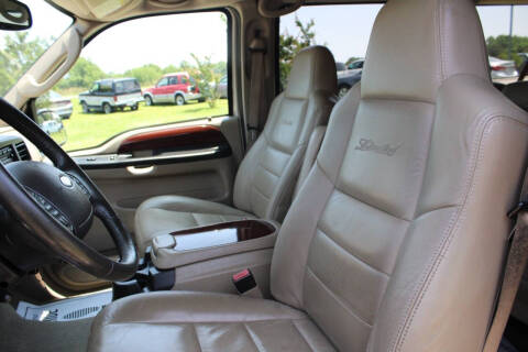 2005 Ford Excursion Limited