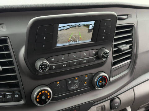 2025 Ford Transit 250