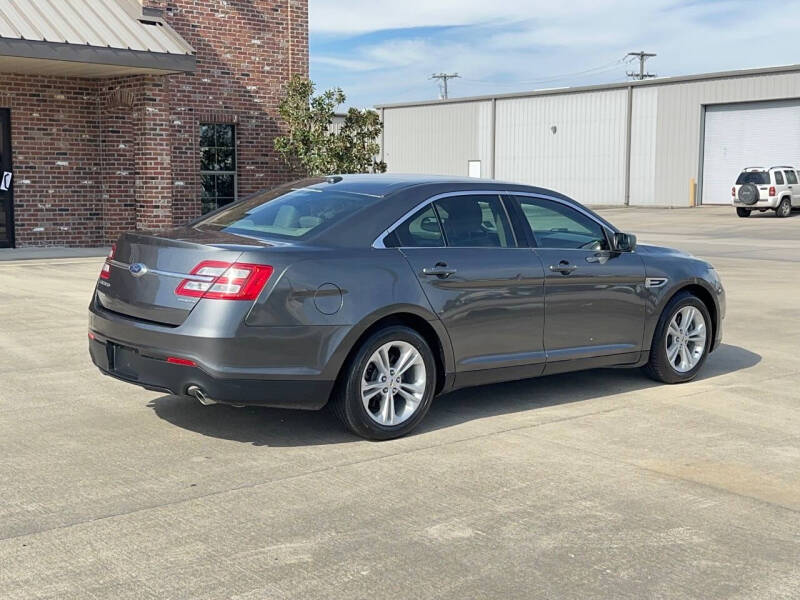 2019 Ford Taurus SE
