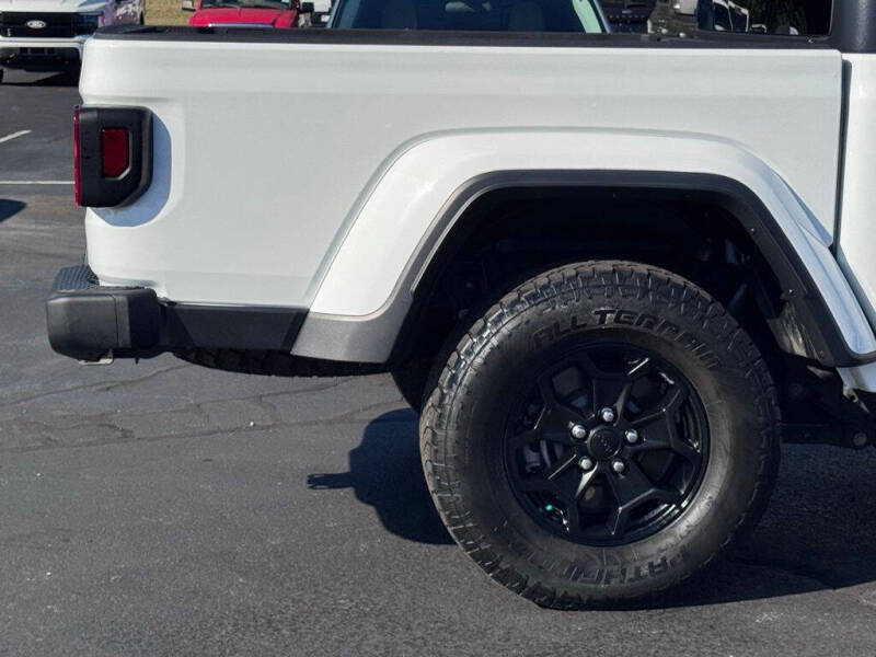 2021 Jeep Gladiator Willys