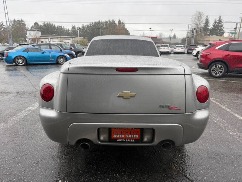 2004 Chevrolet SSR LS