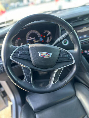 2017 Cadillac XT5 Luxury