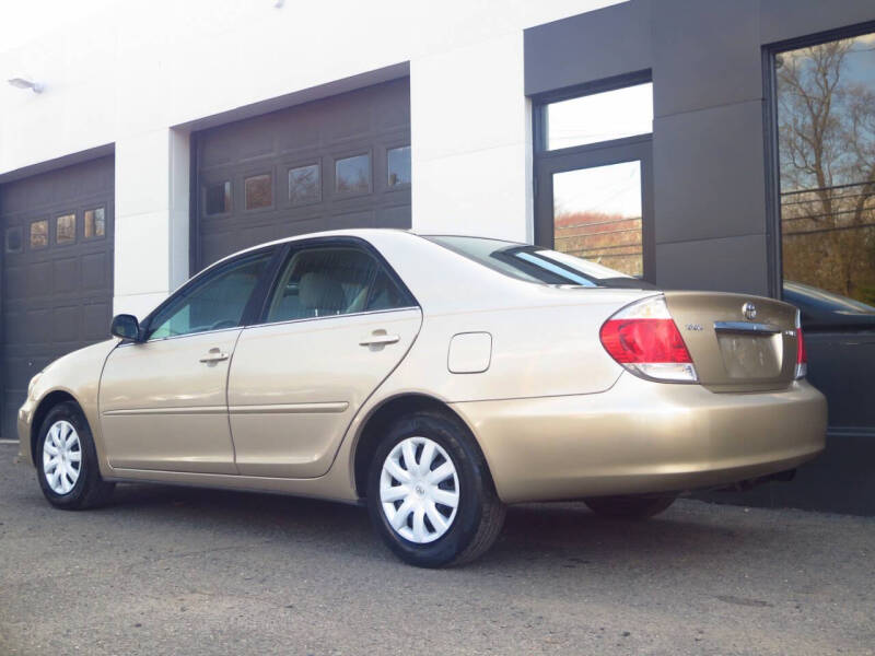 2006 Toyota Camry LE