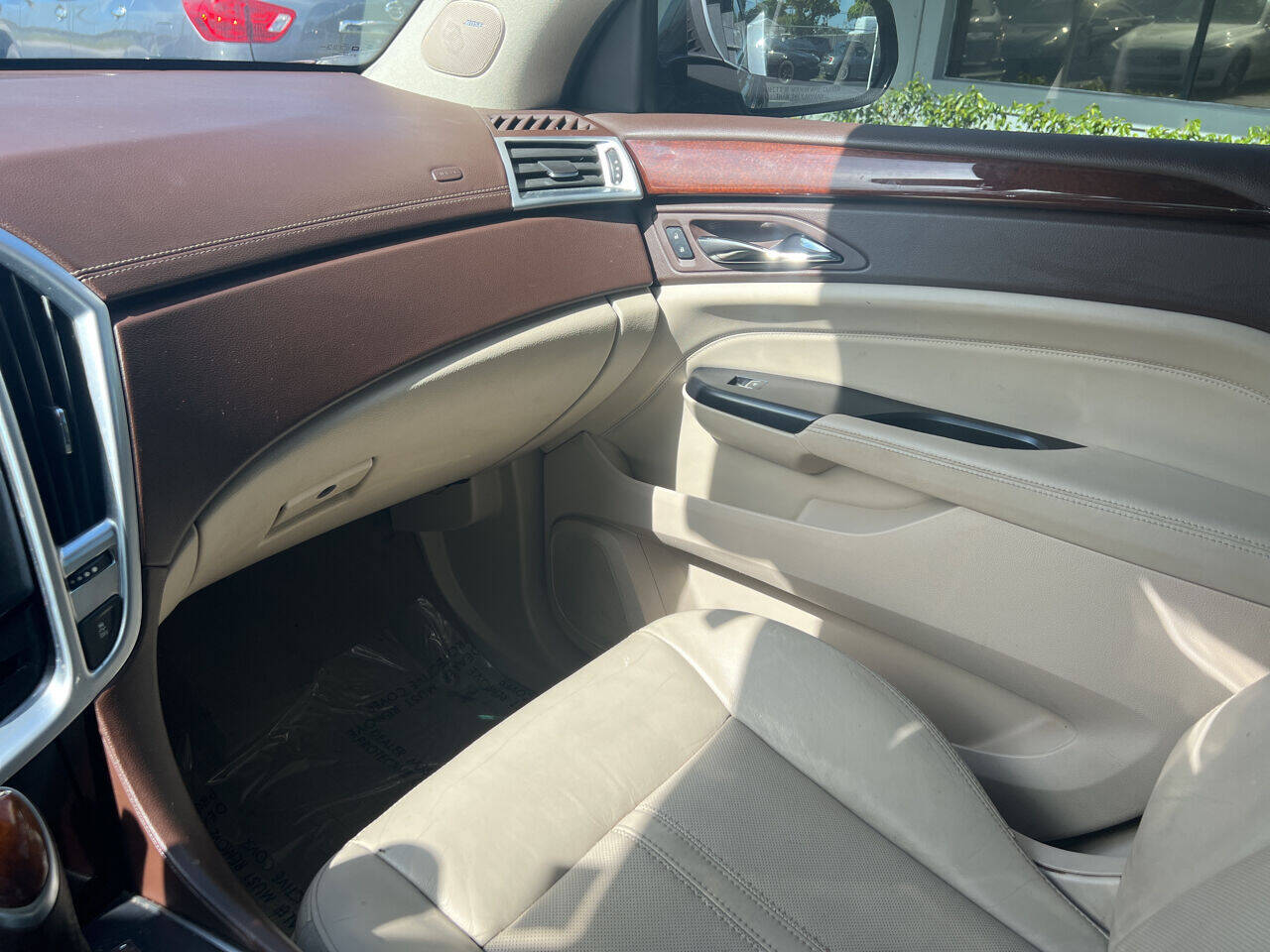 2015 Cadillac SRX  - $18,900