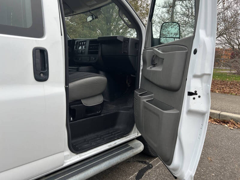 2019 GMC Savana 2500