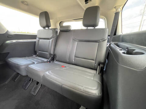 2027 Ford Expedition MAX Active