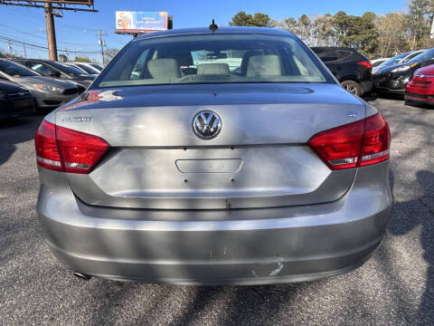 2012 Volkswagen Passat SE PZEV