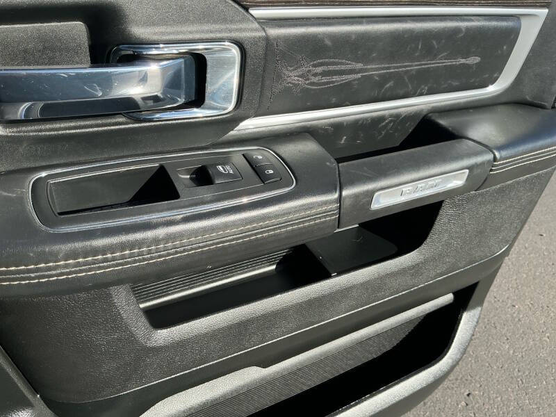 2017 RAM 1500 Laramie Limited