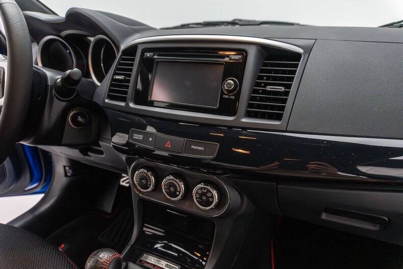 2015 Mitsubishi Lancer ES