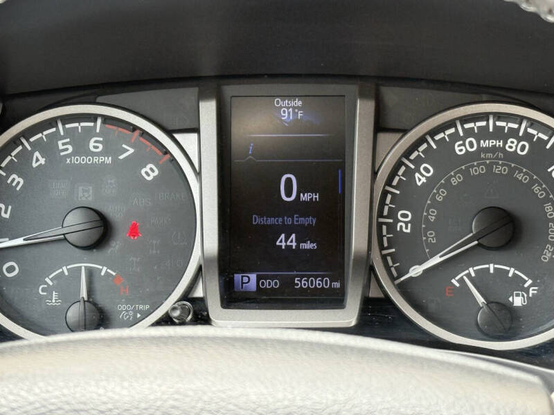 2017 Toyota Tacoma SR5 V6