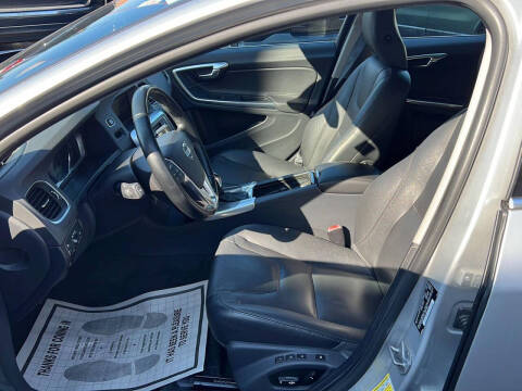 2015 Volvo V60 T5 Drive-E Premier