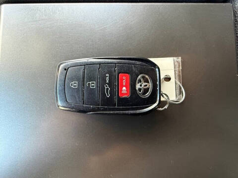 2025 Toyota Sequoia SR5