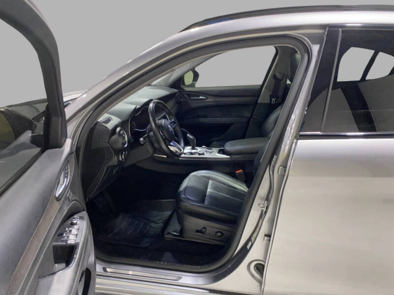 2021 Alfa Romeo Stelvio