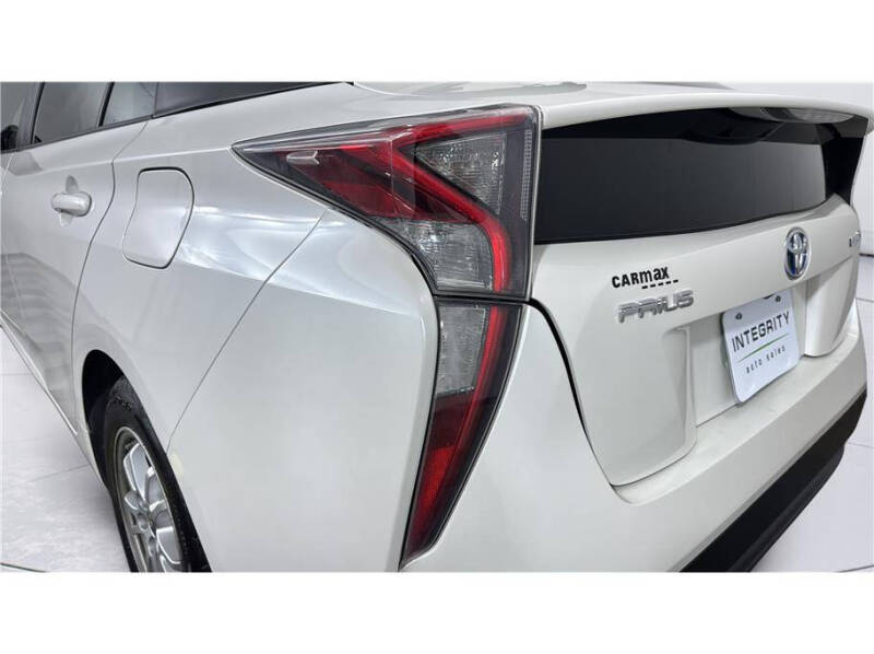 2017 Toyota Prius Three