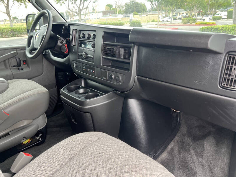 2018 Chevrolet Express LT 3500