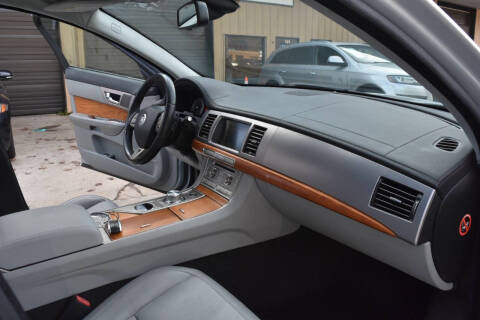 2009 Jaguar XF Luxury