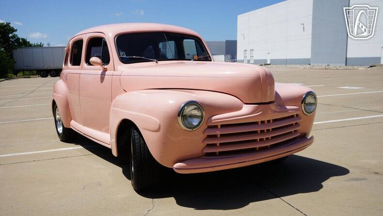1947 Ford Customline