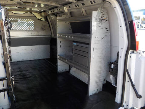 2017 Chevrolet Express 2500