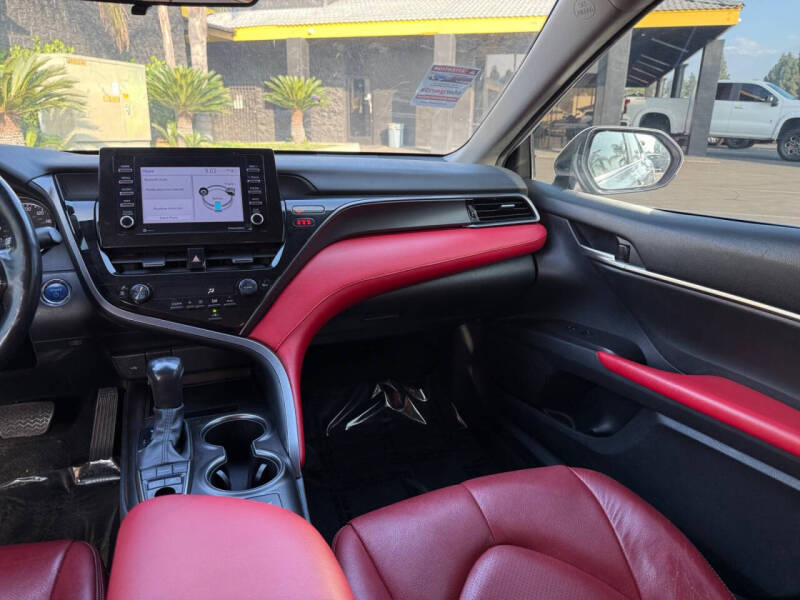 2024 Toyota Camry Hybrid