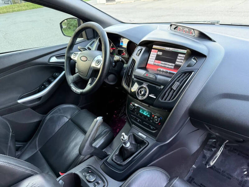 2014 Ford Focus ST