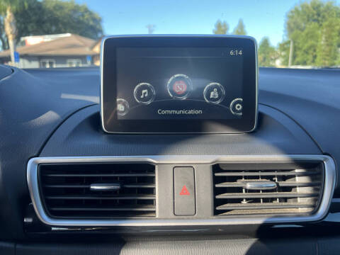 2015 Mazda MAZDA3 i Touring