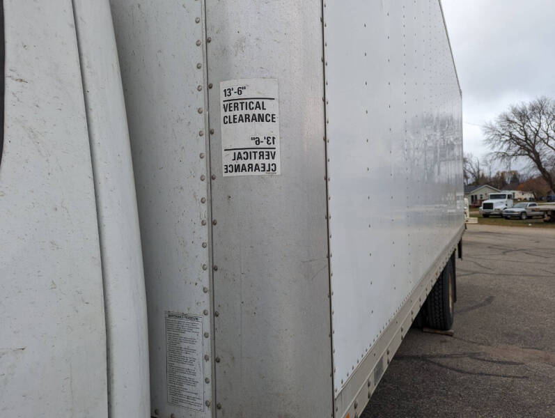 2008 Freightliner M2 106