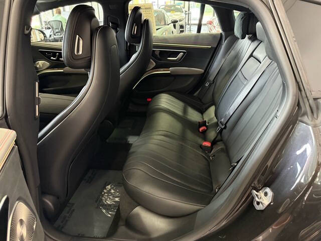 2023 Mercedes-Benz EQS 12