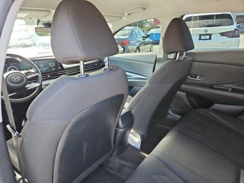 2022 Hyundai Elantra