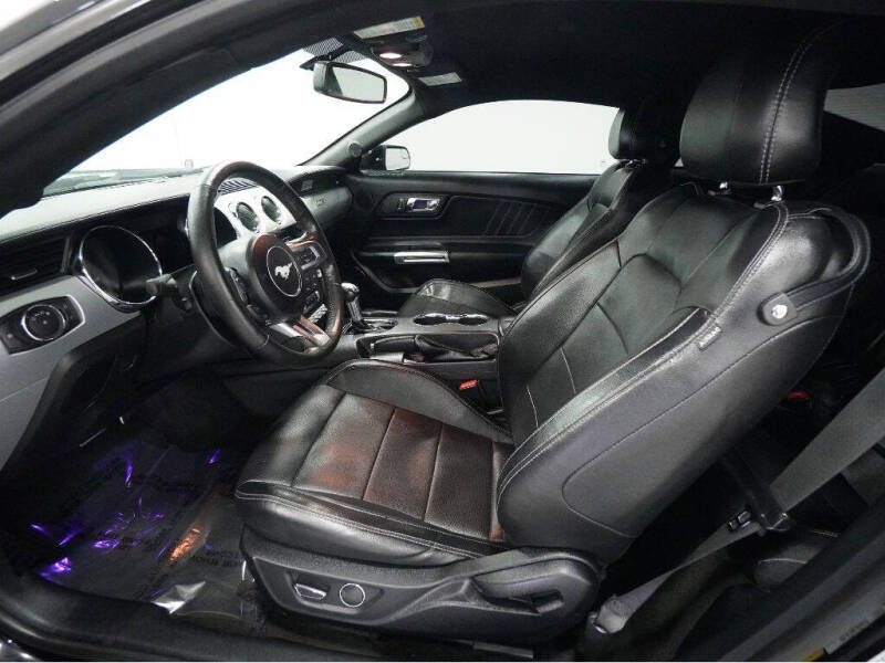 2017 Ford Mustang EcoBoost Premium