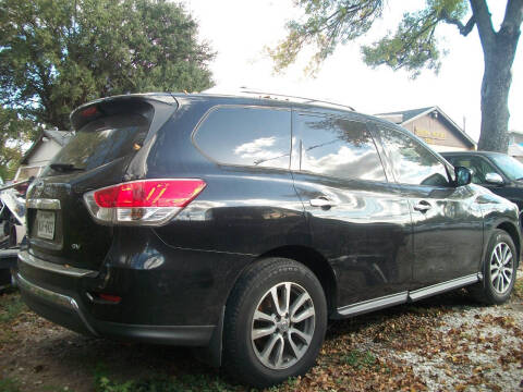 2014 Nissan Pathfinder SV