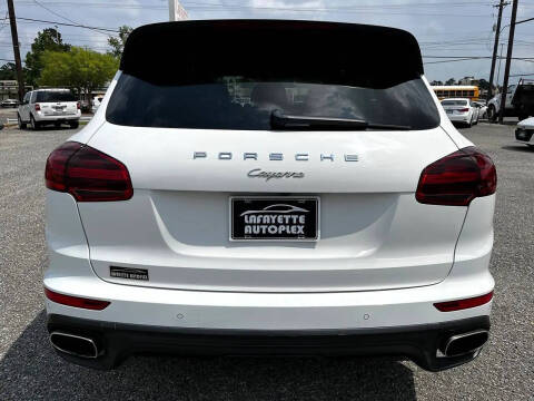 2016 Porsche Cayenne
