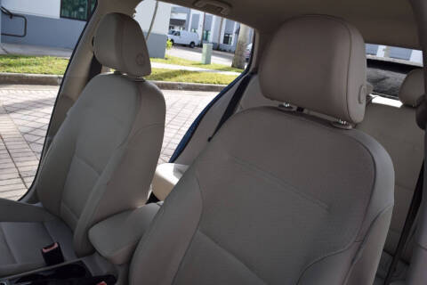 2015 Volkswagen Golf TDI SE