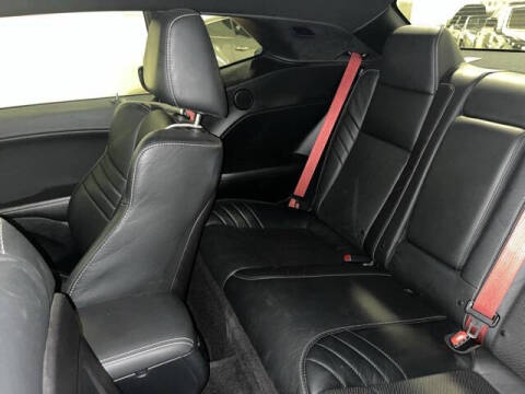 2015 Dodge Challenger SRT Hellcat