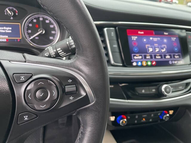 2020 Buick Enclave Essence