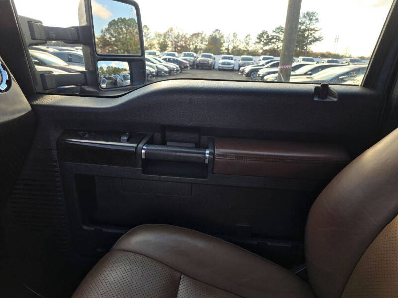 2016 Ford F-350 Super Duty Platinum