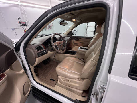 2012 Chevrolet Suburban LT