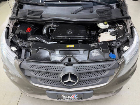2016 Mercedes-Benz Metris Passenger