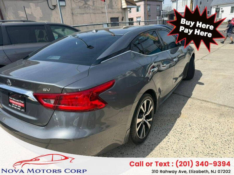 2017 Nissan Maxima
