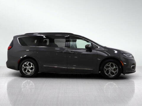 2023 Chrysler Pacifica Limited