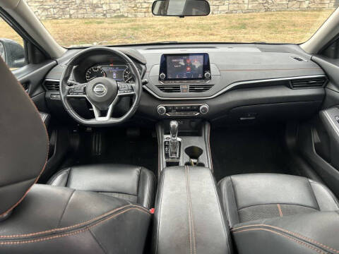 2020 Nissan Altima 2.5 SR