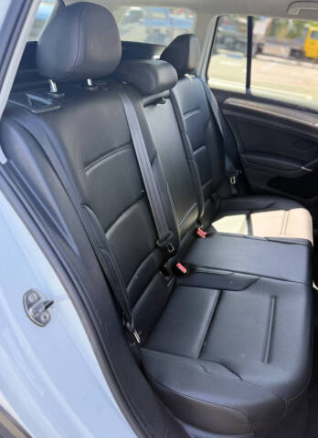 2017 Volkswagen Golf Alltrack TSI S 4Motion