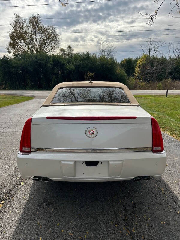 2011 Cadillac DTS Premium Collection