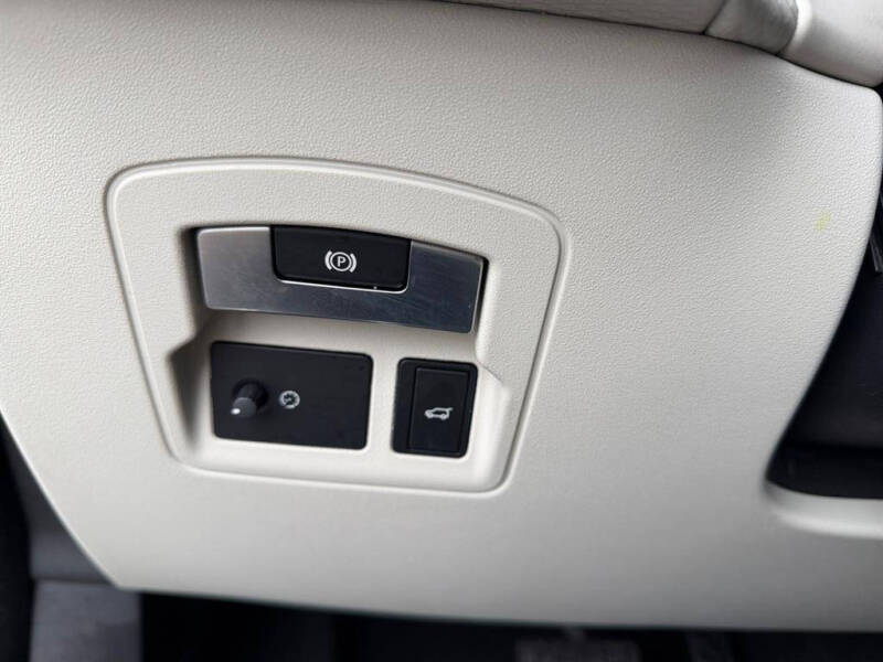 2020 Land Rover Range Rover Velar P250 S